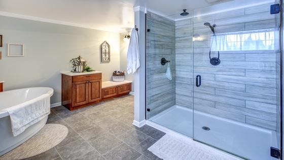 Are Shower Doors Better Than Curtains?