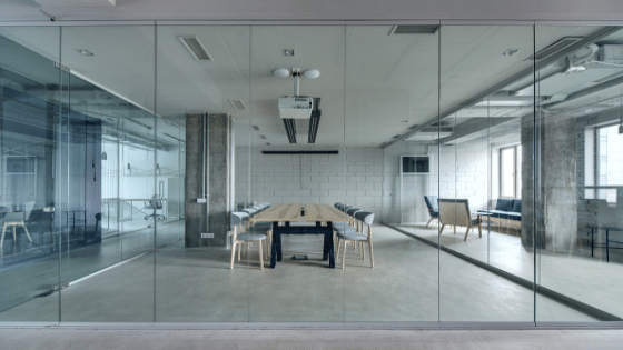 6 Benefits of using Glass Walls in an Office Space