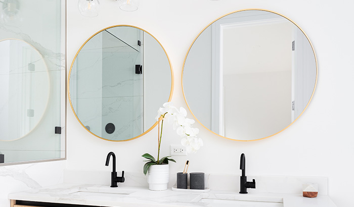 10 Reasons a Custom Mirror Is Worth the Investment